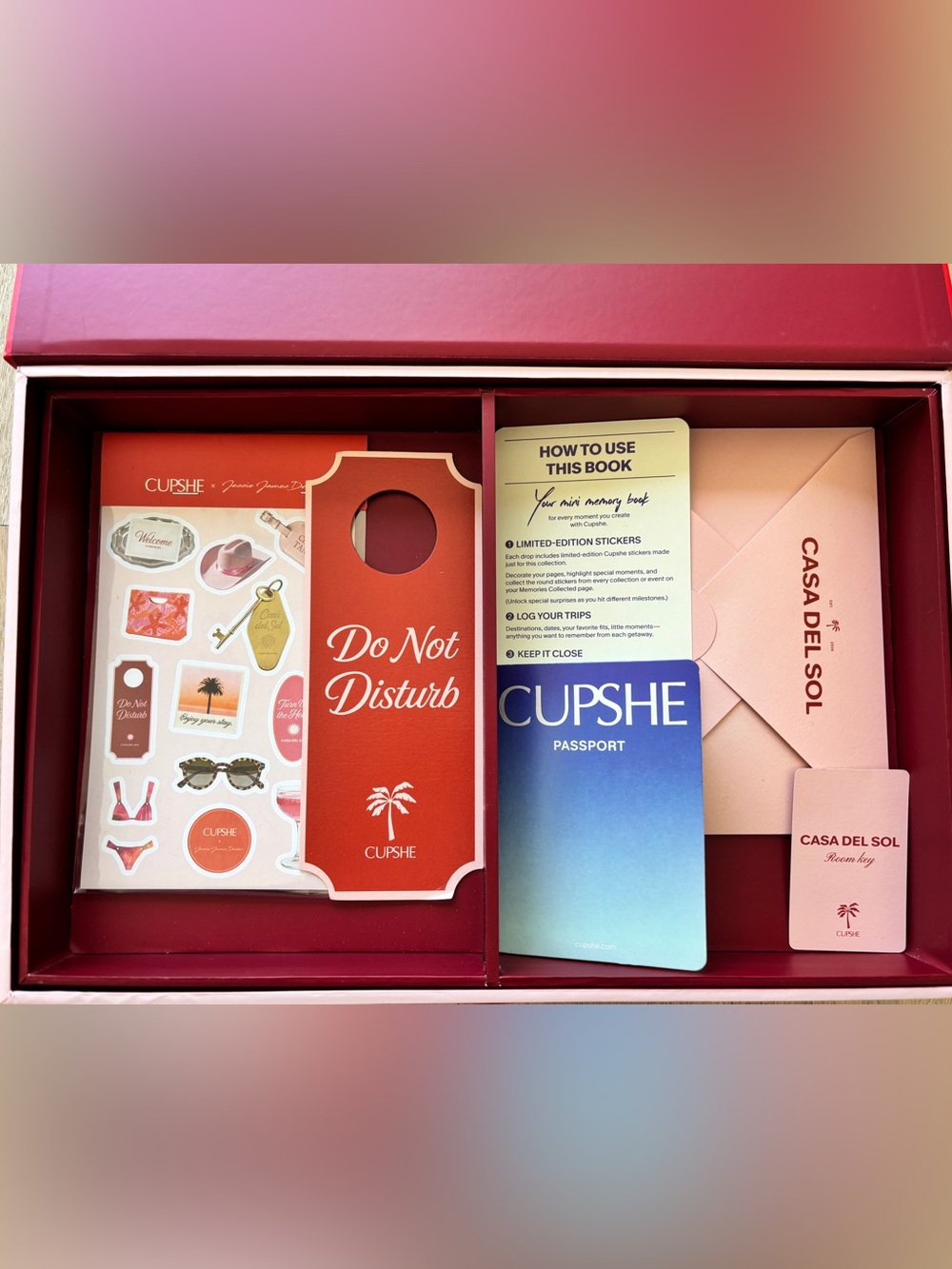 Cupshe x Jessie James Decker PR Suitcase Collectors Gift Box